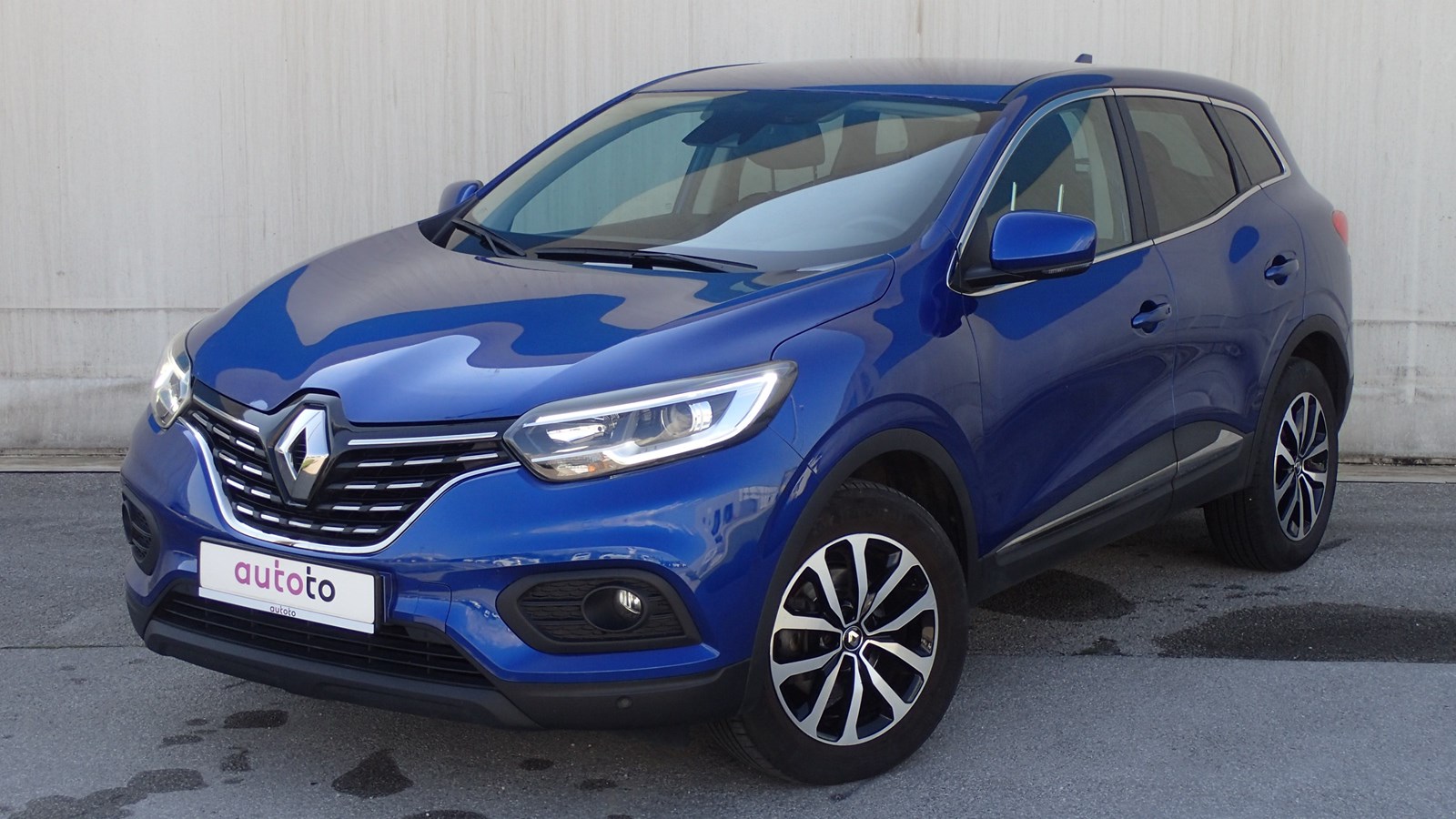 renault-kadjar-15-blue-dci-automatic-diesel-rablje-638622692016116845_1600_900