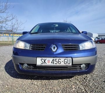 Renault Megane 1,5 dCi - cover