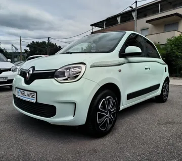 Renault Twingo 1.0 LIMITED, EL. KROV, SERVISNA, JAMSTVO, REG. 1 GODINU - Malešnica