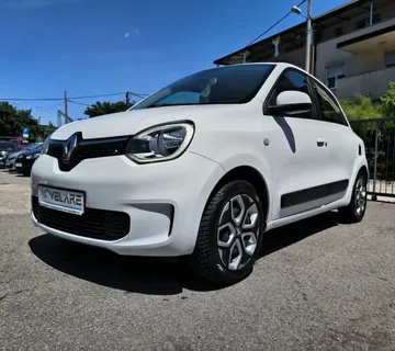 Renault Twingo 1.0 LIMITED, SERVISNA, JAMSTVO, REG. 1 GODINU - Malešnica