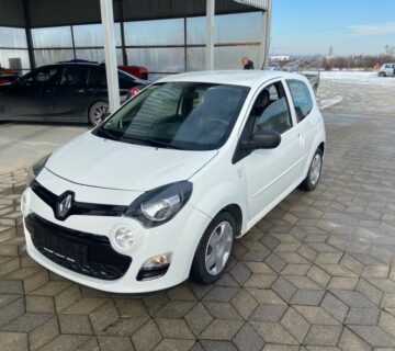 Renault Twingo 1,2 16V LEV VELIKA RASPRODAJA - PREKO 200 VOZILA - cover