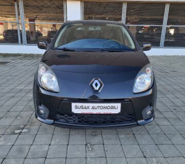 Renault Twingo 1,2 16V  Rip Curl    REG 1 GODIINU    Klima    2011 god - cover