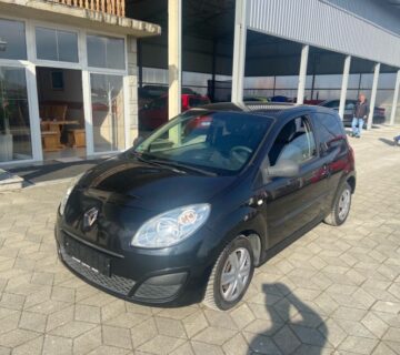 Renault Twingo 1,2 *VELIKA RASPRODAJA - PREKO 200 VOZILA* - cover