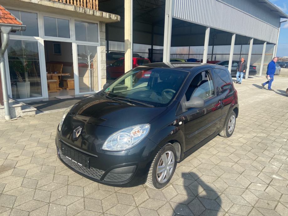 renault-twingo-1.2-velika-rasprodaja-preko-200-vozila-slika-216715529