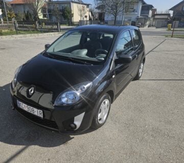 Renault Twingo 1,5 dCi reg.godinu dana - cover