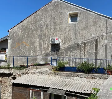 Mali Lošinj - Kuća, 200 m2 Prodaja - cover