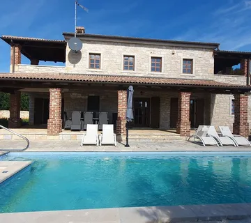 Kuća: Poreč, 262.00 m2, Kamena Villa sa Bazenom u Okolici Poreča - cover
