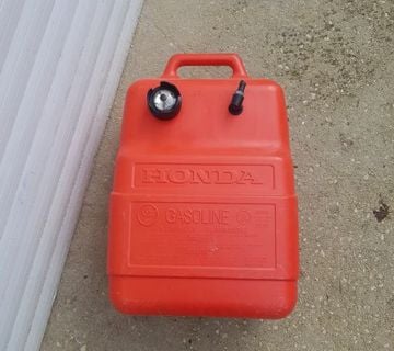 HONDA EXTERNI REZERVAR 25 lit. SA PLOVKOM 500KN - cover