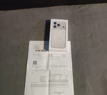 IPHONE 17 PRO SILVER ZAPAKIRANO SA RAČUNOM - cover