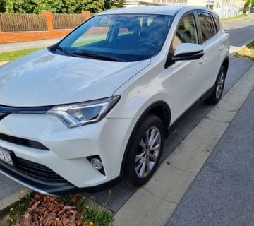Toyota RAV 4 - cover