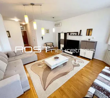 GRAČANI - 163 m2, 3-sobni + TERASA + PARKING - atraktivna vila - Zagreb