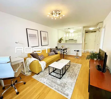 CENTAR ZVONIMIR - LJ. Posavskog - 47 m2, 2-sobni + GARAŽA - luksuzni - Zagreb