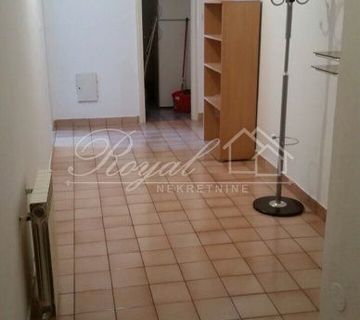 KRNJEVO, 3SDB, 80 M2, ZA 3-4 STUDENTA, CENTRALNO ETAŽNO, 500 EUR PLUS REŽIJE - cover