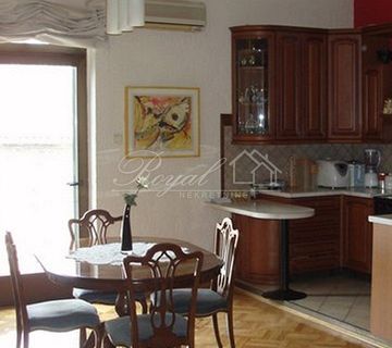 BELVEDER, 140 M2, PREKRASAN 4S+DB, 210.000 €/KN - cover