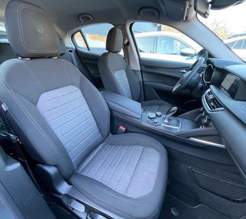 Alfa Romeo Stelvio 2,2 D automatik,LED,NAVI,RADAR.. 1.VL. U PDV-U - cover