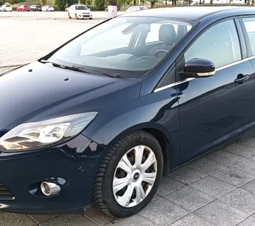 Ford Focus Turnier -  Titanium business oprema - cover