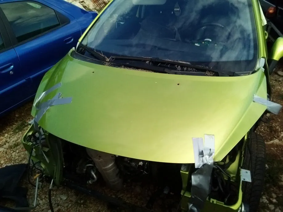 Peugeot 207 prednja hauba - cover