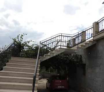 STUBIŠTA 3 - cijena na upit - cover