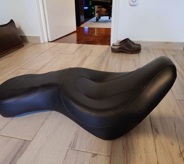 Sundowner Seat 16.5" HARLEY DAVIDSON - cover