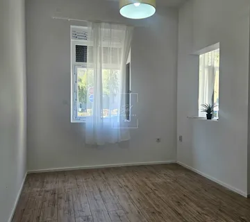 Ribnjak, 66m2, prizemlje - cover
