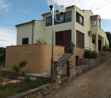 Kuća, otok Ugljan, prodaja - cover