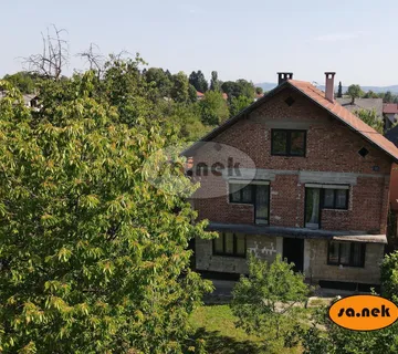 Obiteljska kuća u Podvrhu - Podvrh, Samobor