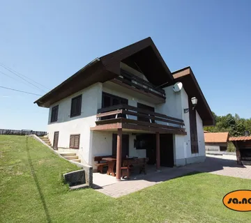 Kuća s veličanstvenim pogledom - cover
