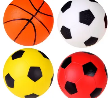Set laganih pjenastih sportskih loptica 4 komada SP0705 - Pribislavec