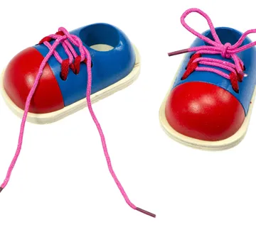 Montessori set za učenje vezivanja vezica 2 kom. - Pribislavec