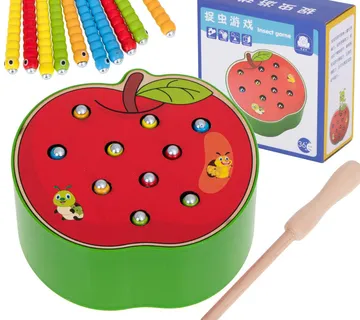 Montessori magnetna drvena jabuka s gusjenicama - Pribislavec