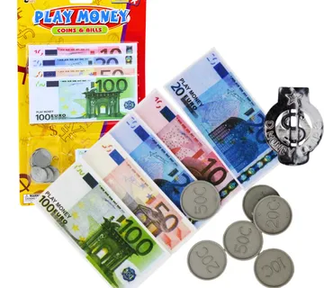 Set igraćeg novca – euro novčanice, kovanice i privjesak - Pribislavec