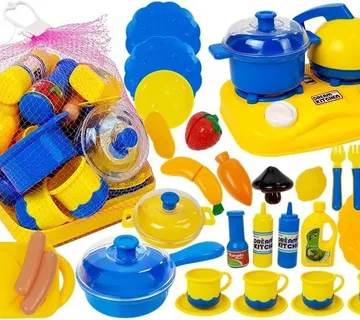 Set plastičnih posuda za malog kuhara - Pribislavec