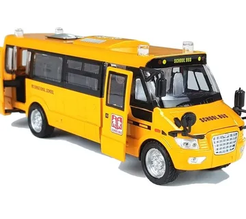 Metalni školski autobus na navijanje - Pribislavec