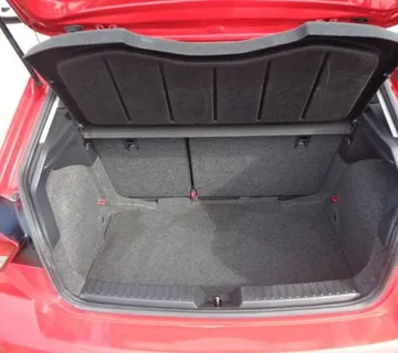Seat Ibiza 1,0 TSI; 95 KS; HR auto; Klima; Multimedija; Bluetooth.. - Zaprešić