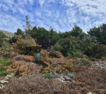 Seget Vranjica, veliko građevinsko zemljište s pogledom na more,3642m2 - cover