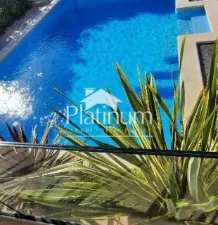 Istra,moderna luksuzna vila s bazenom, top investicija (prodaja) - cover