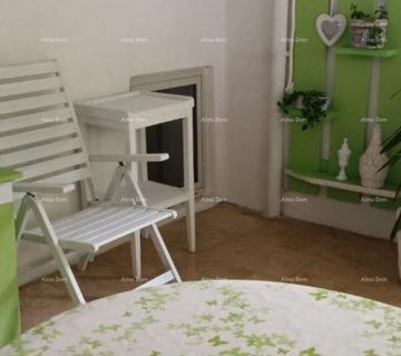 Prodaje se kuća sa 2. stana u Puli. Povjesna zona grada, Kandlerova - cover