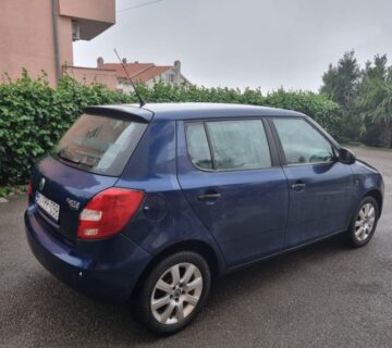 Škoda Fabia 1,4 TDI,SAMO 167 000km,ZAMJENA - cover