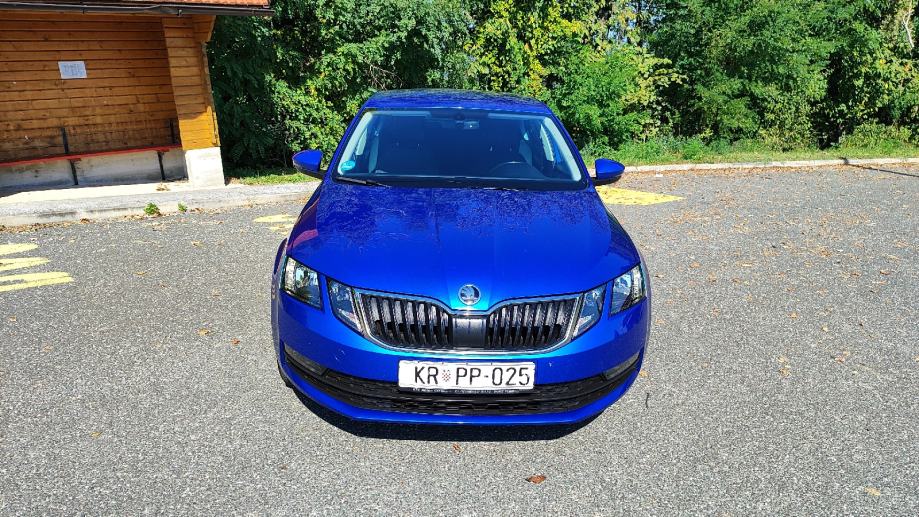 skoda-octavia-1-6-tdi-dsg-drive-top-stanje-slika-202772765