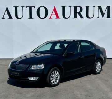 Škoda Octavia 2,0 TDI DSG,PARK.SENZORI,ALU 16″,SERVISNA,JAMSTVO - cover