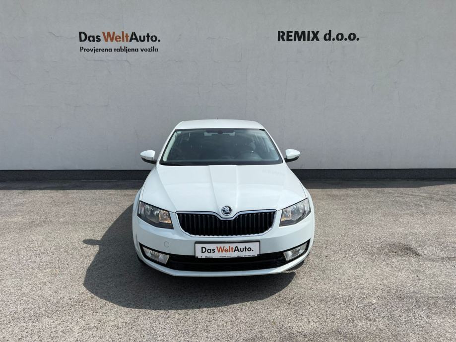 skoda-octavia-ambition-2.0-tdi-3712-slika-220160797