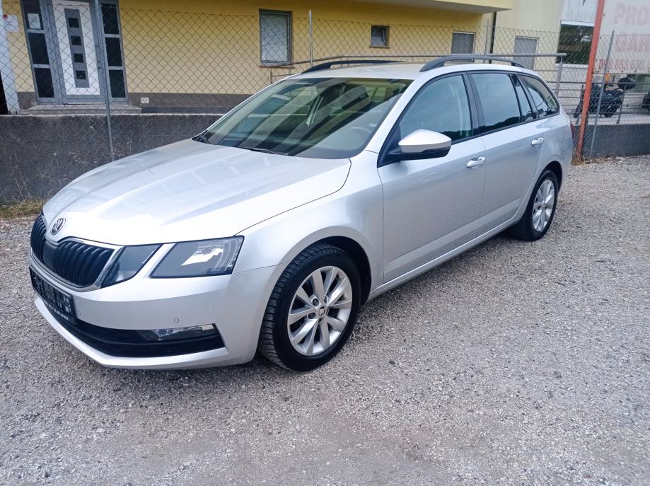 skoda-octavia-combi-1-0-navigacija-aut-klima-alu-felge-slika-217986223