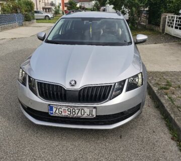 Škoda Octavia Combi 1,6 TDI DSG - cover