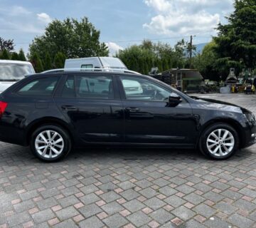 Škoda Octavia Combi 1,6 TDI - cover