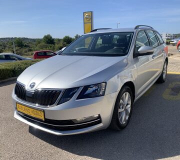 Škoda Octavia Combi 1,6 TDI Style - GARANCIJA - cover