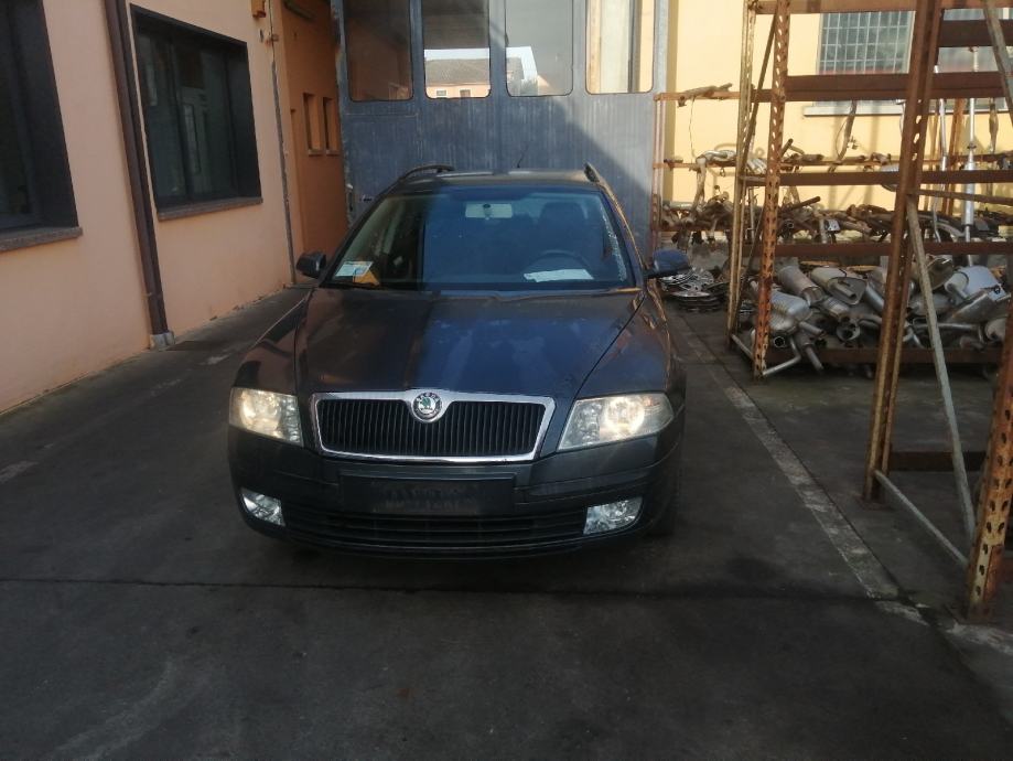 skoda-octavia-combi-16-dijelovi-slika-168541842