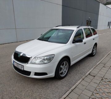 Škoda Octavia*** Karavan*** 1,6 TDI *KLIMA* - cover