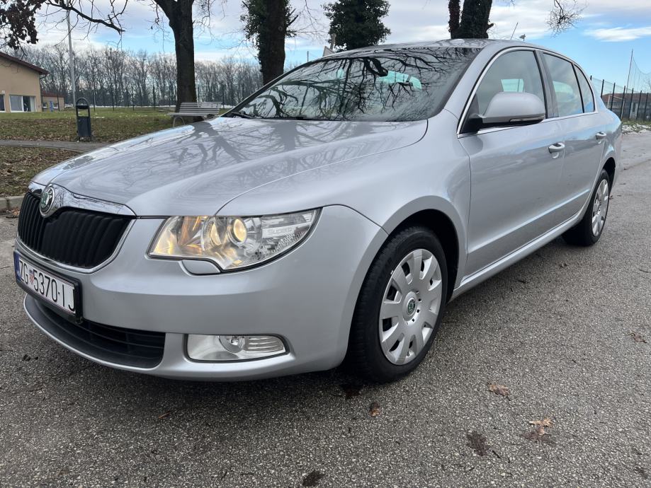 skoda-superb-1.4-tsi-slika-212361765