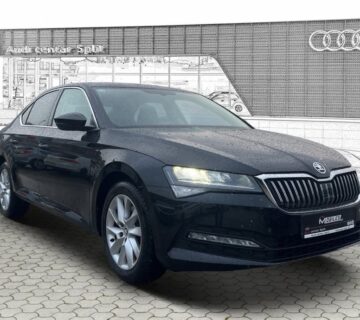 Škoda Superb 2,0 TDI DSG Ambition - cover