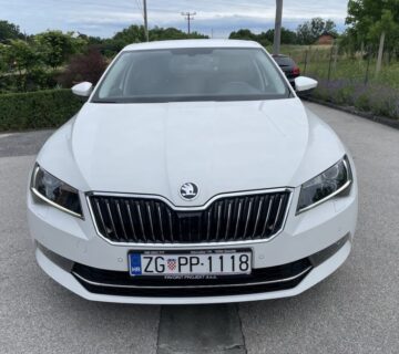 Škoda Superb 2,0 TDI DSG automatik - cover